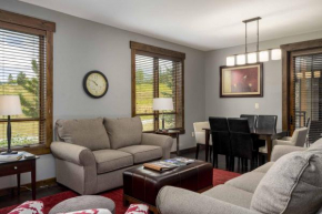 Trailhead Lodge 2118
